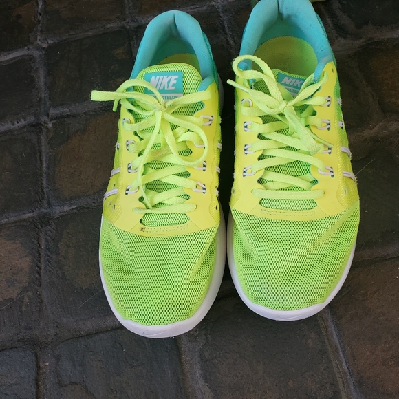 Nike Lunarstelos sz 8 fit sole neoprene ombre blue runners